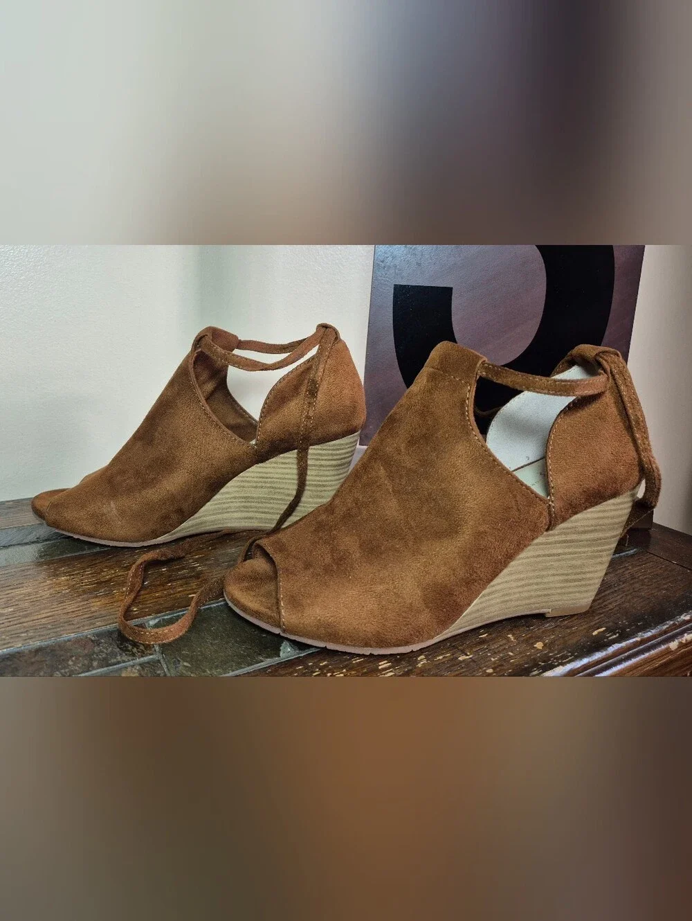 Born In California Vegan Wedge Heels - Size 6